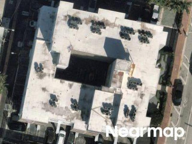 Collins Ave Apt 204