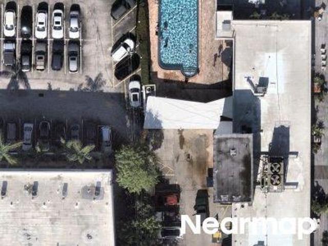 Collins Ave Apt 205