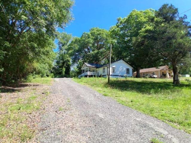 Collins Rd