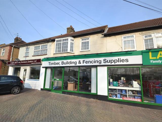 Collier Row Road, Collier Row, Romford RM5, 2 bed flat to rent, £1,500 pcm | PrimeLocation