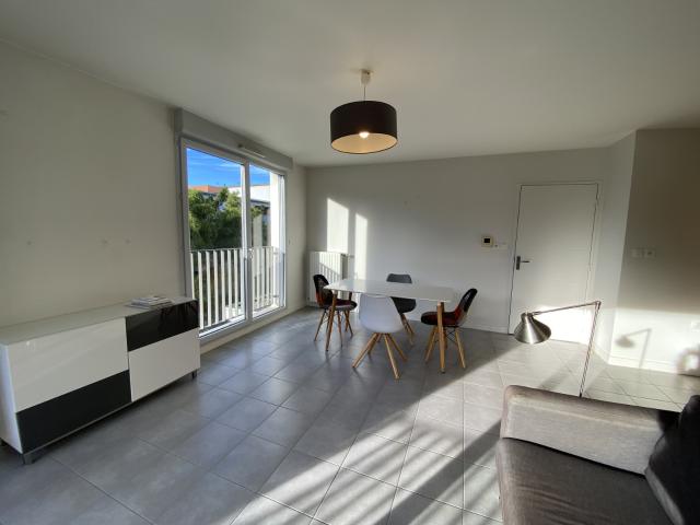 COLLONGE CENTRE T2 MEUBLE