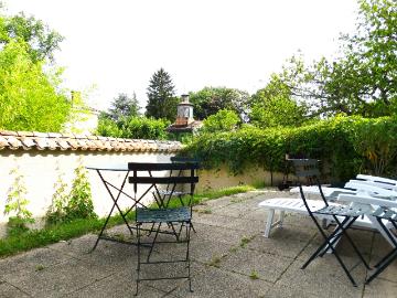 Collonges au Mont d'Or: Maison Duplex avec rez de jardin de 30 m2