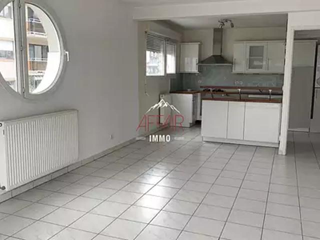 Collonges sous Salève 74160 Achat / Vente appartement 3 pièces t3