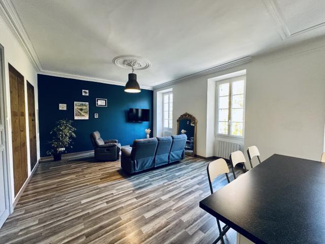 COLLOBRIÈRES APPARTEMENT DE CHARME 98 m2 CENTRE VILLAGE