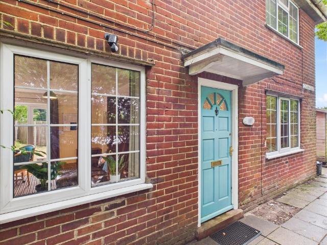 Colman Road 4 bed terraced house to rent £1,900 pcm £438 pw