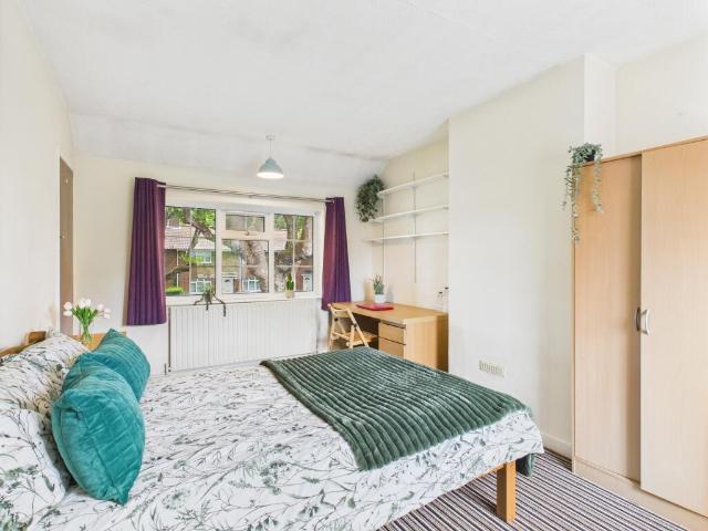 Colman Road, NORWICH 4 bed terraced house to rent £1,700 pcm £392 pw