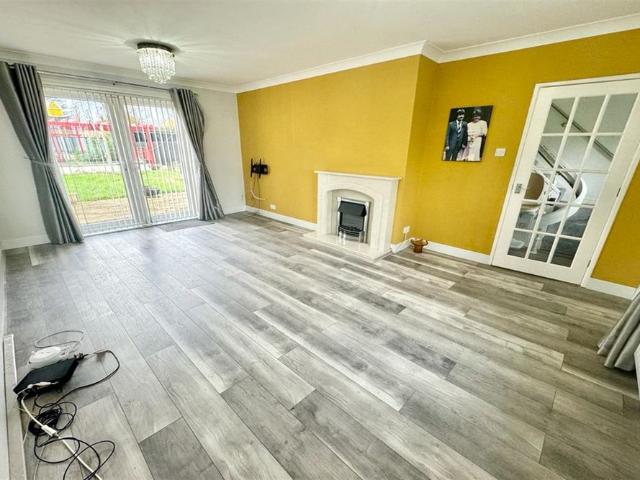 Colne Avenue, SO16