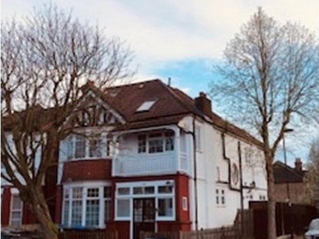 Colne Road, London N21, 6 bed detached house to rent, £3,999 pcm | PrimeLocation