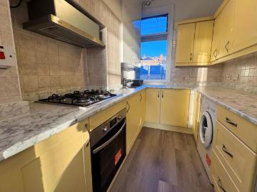 COLNEY HATCH LANE, MUSWELL HILL, N10 1 bed flat to rent £1,650 pcm £381 pw