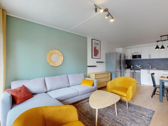 Colocation à Courbevoie: Appartement de 109m2