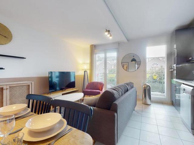 Colocation à Saint Denis: Appartement de 77m2