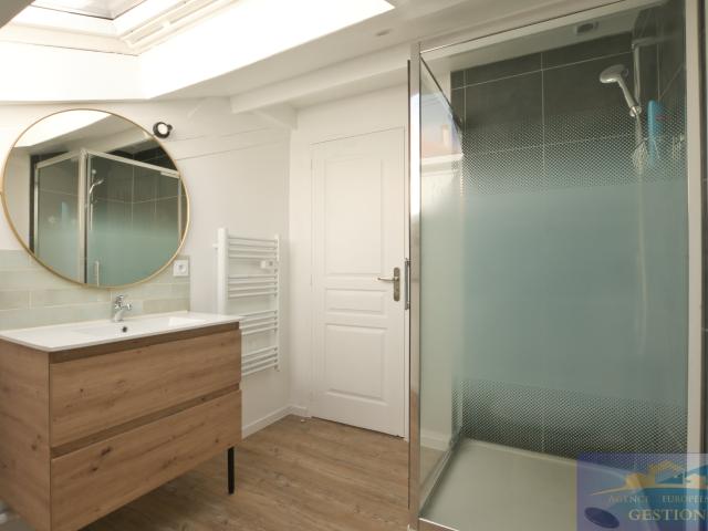 COLOCATION Appartement T5 refait à neuf 120m²