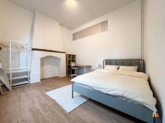 Colocation – Chambre avec salle de douche privative