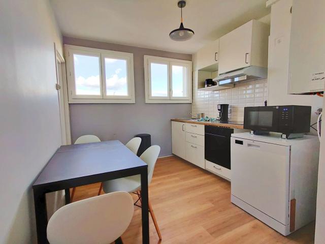 COLOCATION Chambres à louer dans un appartement T4 situé avenue des Mazades
