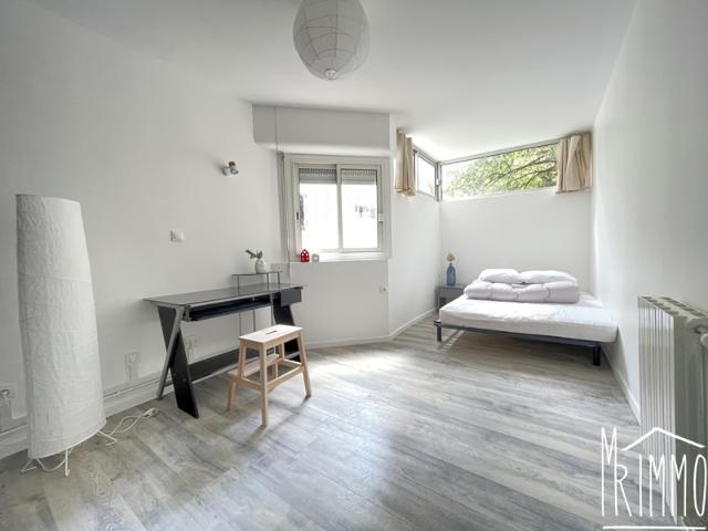 colocation dans super appartement avec une grande terrasse