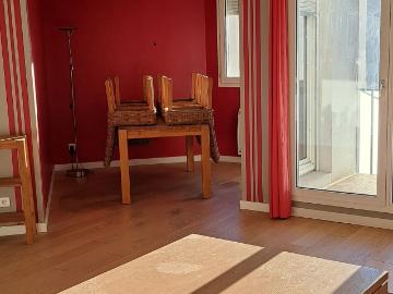 Colocation de 2 chambres dans grand appartement meublé à Caluire St Clair