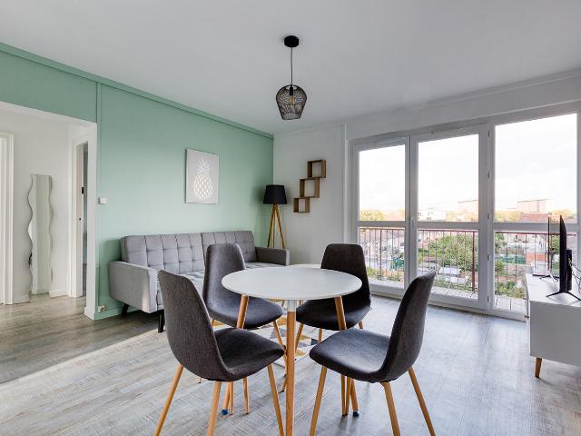 COLOCATION pour un appartement T4 secteur CHU