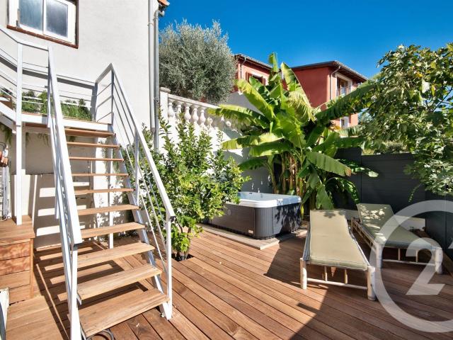 Colomars: Maison de 120 m² sur un terrain situé sur les col. 123m² Colomars