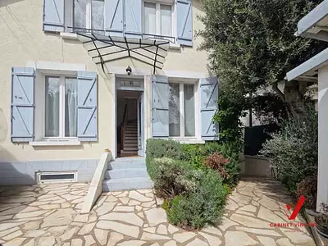 Colombes 92700 Achat / Vente maison 6 pièces t6 au dernier étage terrasse