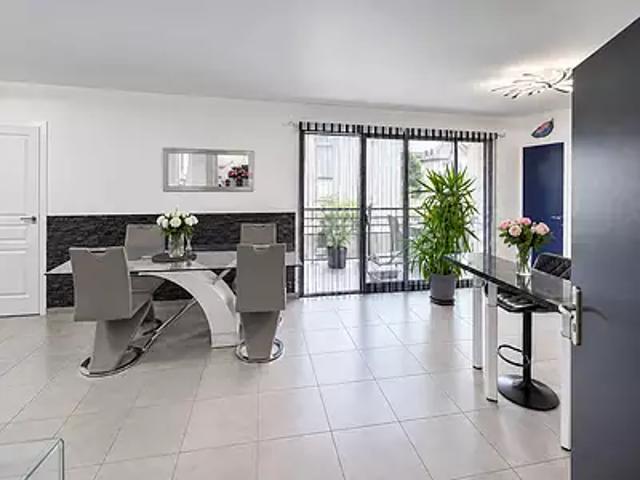 Colombier Saugnieu 69124 Achat / Vente appartement 3 pièces t3 au dernier étage balcon