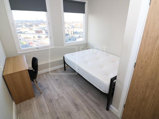 Colonnade House, Sunbridge Halls, Bradford BD1, Studio to rent, £300 pcm | PrimeLocation