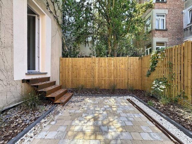 Colonel Chaltin Street 5 bedroom house + cellar, terrace a
