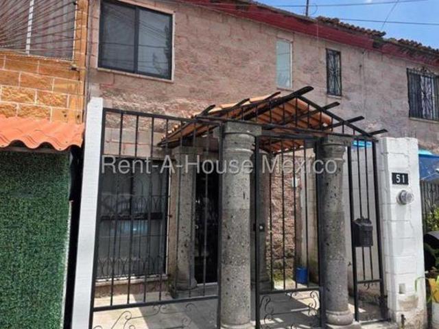Colonia arcangel vendo casa en calle privada 2 recamaras 2 baños 1 coche