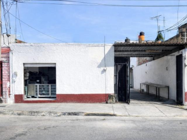 COLONIA COLLI URBANO ! EXCELENTE CASA EN VENTA IDEAL PARA INVERSION O PARA VIVIR