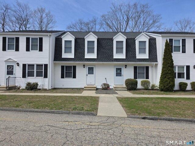 Colonial Vlg Unit,shelton, Home For Sale