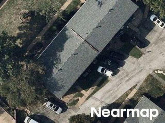 Colonial Woods Dr