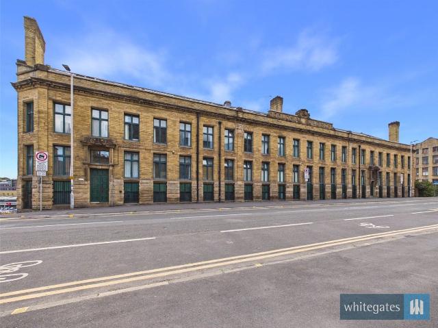 Colonial Buildings, 135 Sunbridge Road, Bradford, West Yorkshire BD1, 2 bed flat to rent, £950 pcm | PrimeLocation