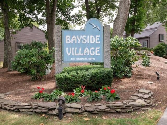 Colonial Dr Unit,ipswich, Condo For Sale