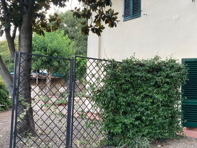 COLONICA in VENDITA a MONTELUPO FIORENTINO di 5 vani