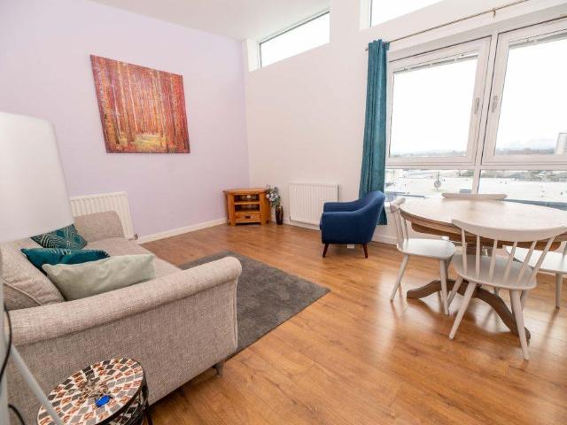 Colonsay View, West Granton, City of Edinburgh, EH5 1FH, United Kingdom | 2 bed duplex for rent #140226165 | Rentberry