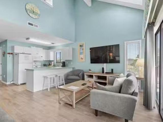 Colony Drive