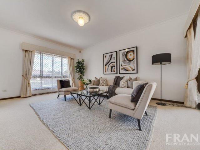 Colossal, high ceilings, single storey home