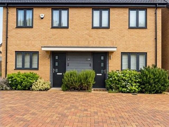 Colosseum Drive, Dunstable LU5, 2 bed semi detached house to rent, £1,650 pcm | PrimeLocation