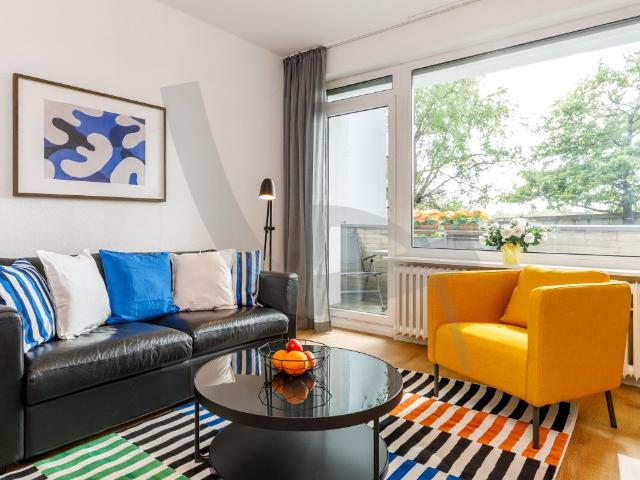 Colorful Comfort: Nähe Kurfürstendamm