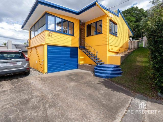 Colourful Furnished Home with Pool in the Heart of Wilston!