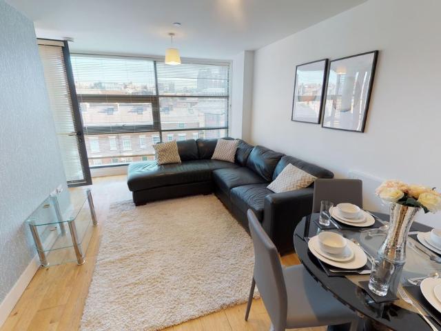 Colquitt Street, Liverpool L1, 2 bed flat to rent, £1,345 pcm | PrimeLocation