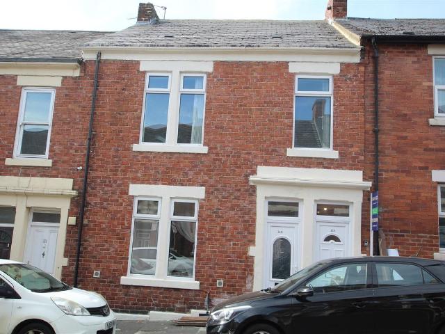 Colston Street, Benwell, Newcastle Upon Tyne NE4, 3 bed flat to rent, £950 pcm | PrimeLocation