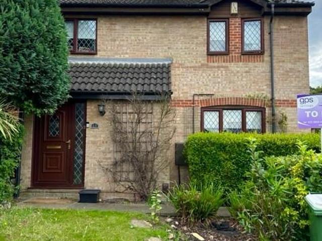 Coptefield Drive, London, DA17 5RH, United Kingdom | 3 bed house for rent #133303625 | Rentberry
