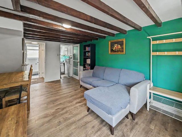 Copthorne Road, Copthorne, Shrewsbury, Shropshire, SY3 8NL
