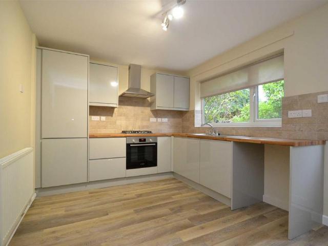 Copthorne Road, Shrewsbury 2 bed end of terrace house to rent £925 pcm £213 pw
