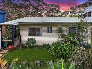 Tuggerah Lake, Jilliby, Wyong Region, Snapper Island