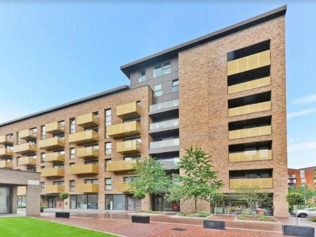 Copenhagen Court, Pell Street, Surrey Quays, London SE8, 2 bed flat to rent, £2,500 pcm | PrimeLocation