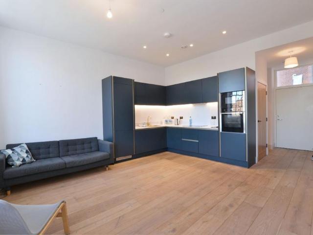 Copenhagen Street, Worcester WR1 1 bed apartment to rent £1,000 pcm £231 pw