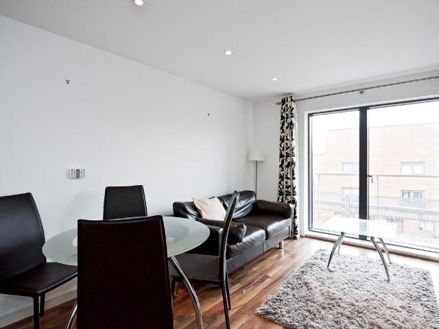 Copenhagen Street, London N1, 1 bed flat to rent, £2,383 pcm | PrimeLocation