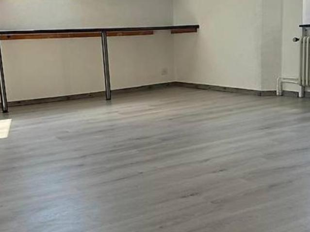 Copilot said: Bel appartement atypique en duplex de 160 m²