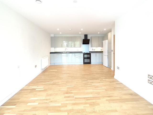 Copley Close, LONDON 2 bed apartment to rent £1,790 pcm £413 pw